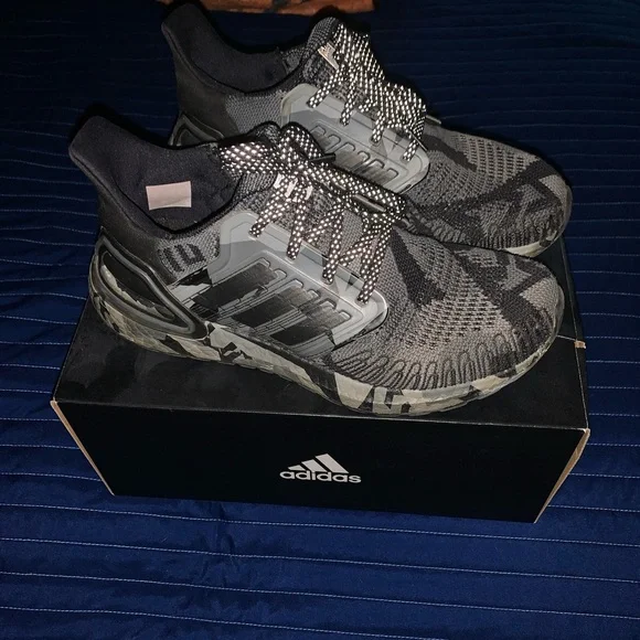 adidas gazelle silver green womens ULTRABOOST 20 main image 1